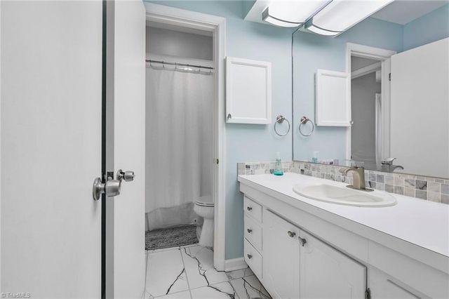 110 Summerglen Drive, Lewisville, NC 27023