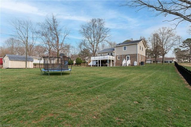 110 Summerglen Drive, Lewisville, NC 27023