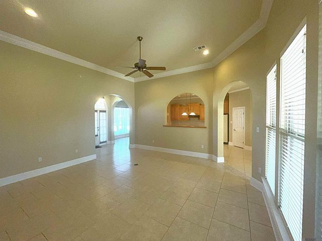 40020 Gadwall Ct, Gonzales, LA 70737