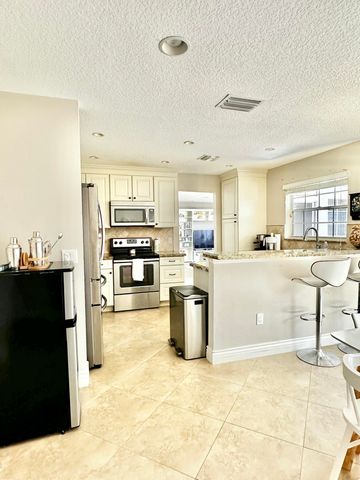 5342 Park Place Circle, Boca Raton, FL 33486