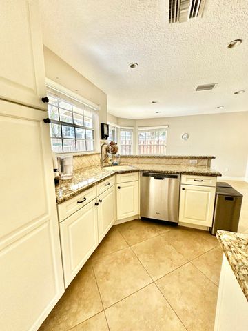 5342 Park Place Circle, Boca Raton, FL 33486