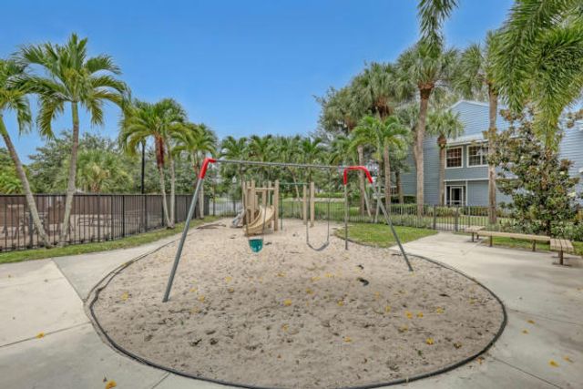 5342 Park Place Circle, Boca Raton, FL 33486