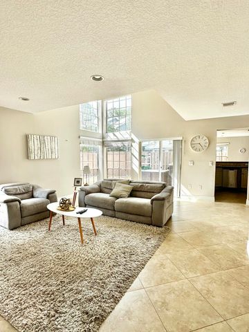 5342 Park Place Circle, Boca Raton, FL 33486