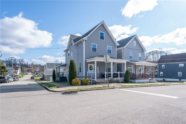 416 Charles St, Derry Boro, PA 15627