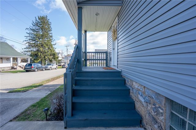 416 Charles St, Derry Boro, PA 15627