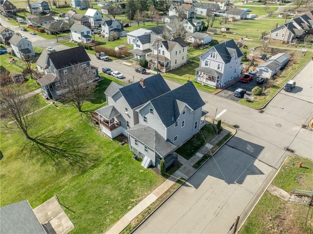 416 Charles St, Derry Boro, PA 15627