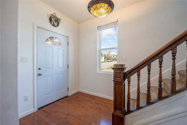 416 Charles St, Derry Boro, PA 15627