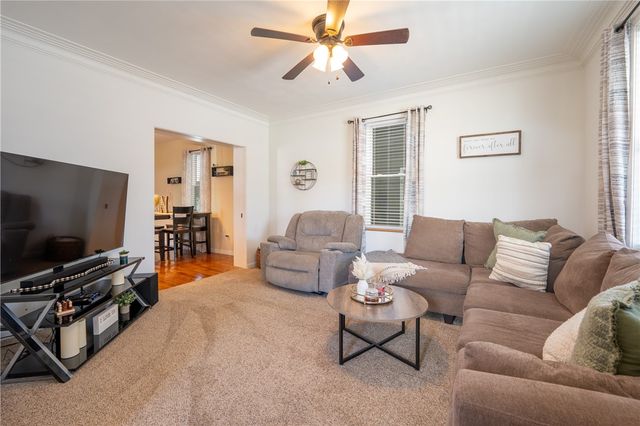 416 Charles St, Derry Boro, PA 15627