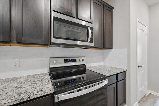 318 Garrett Court, Anna, TX 75409