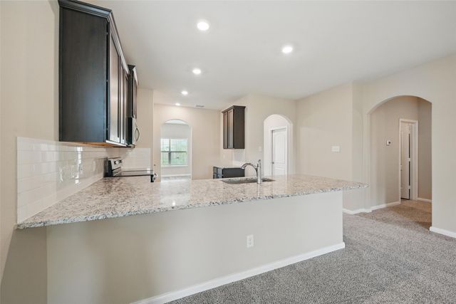 318 Garrett Court, Anna, TX 75409