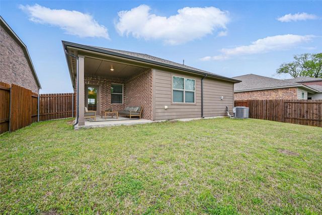 318 Garrett Court, Anna, TX 75409