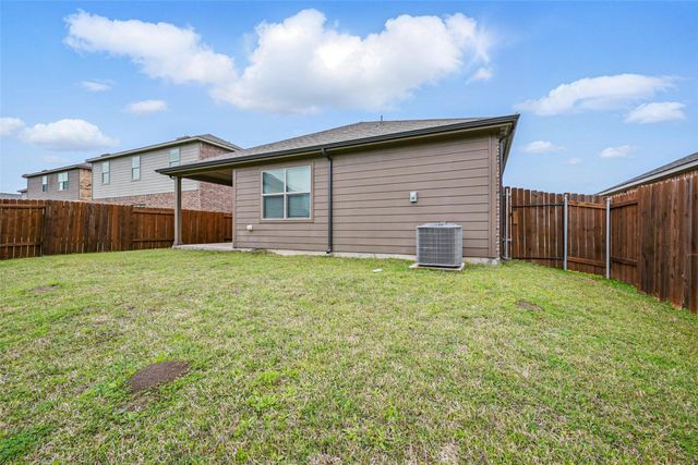 318 Garrett Court, Anna, TX 75409