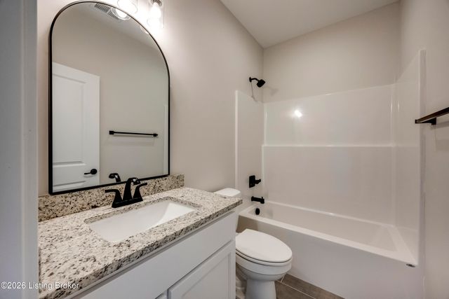 208 Wendover Ct, Bardstown, KY 40004
