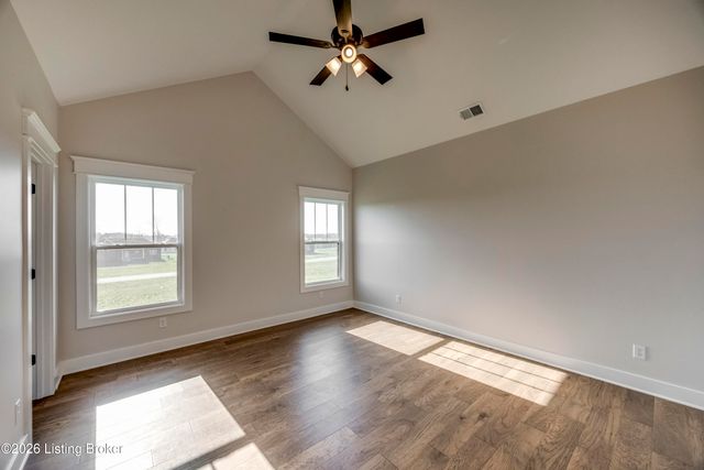 208 Wendover Ct, Bardstown, KY 40004