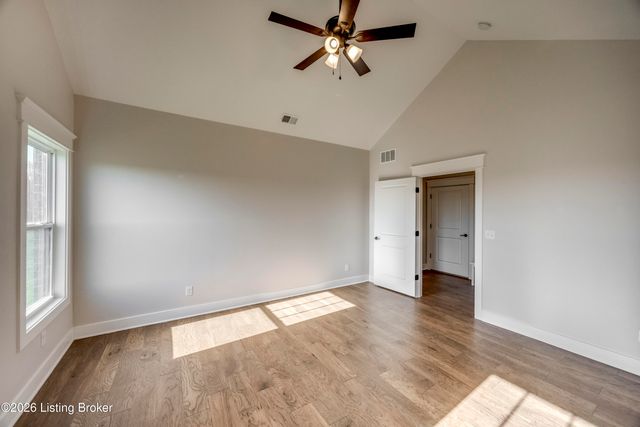 208 Wendover Ct, Bardstown, KY 40004