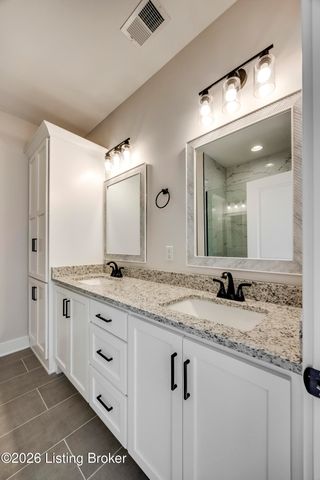208 Wendover Ct, Bardstown, KY 40004
