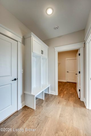 208 Wendover Ct, Bardstown, KY 40004