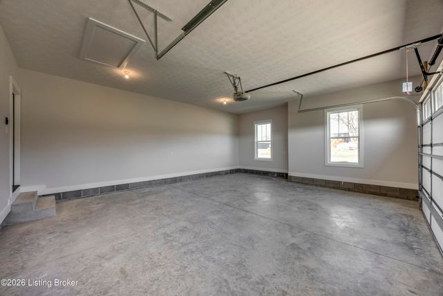 208 Wendover Ct, Bardstown, KY 40004