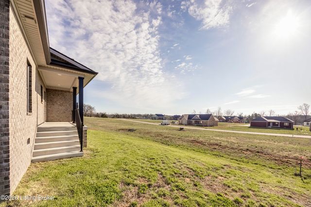 208 Wendover Ct, Bardstown, KY 40004