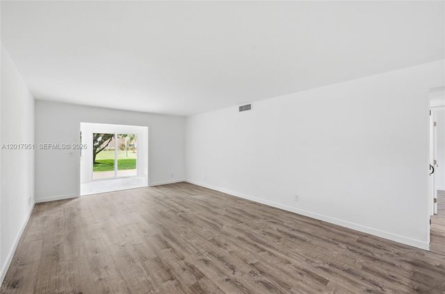 330 NE 26th Avenue 1120, Boynton Beach, FL 33435