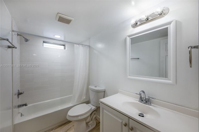 330 NE 26th Avenue 1120, Boynton Beach, FL 33435