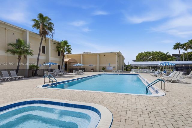 330 NE 26th Avenue 1120, Boynton Beach, FL 33435