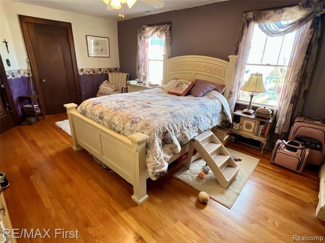 9280 River Road, Clay, MI 48001