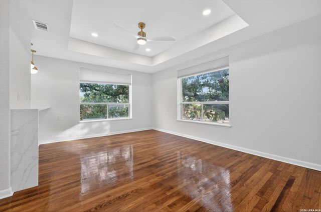 1635 W Mulberry Ave Apt 205, San Antonio, TX 78201