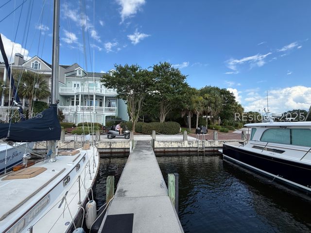 J-161 Wh Marina Windmill Harbour Marina E J-161, Hilton Head Island, SC 29926
