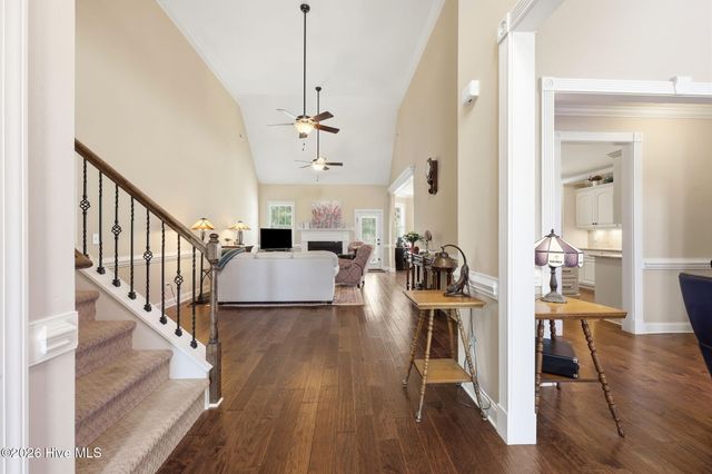 2822 Sunny Vale Drive, Winterville, NC 28590
