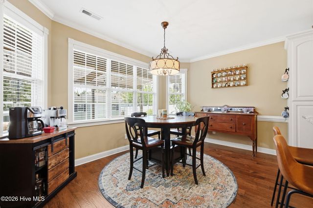 2822 Sunny Vale Drive, Winterville, NC 28590