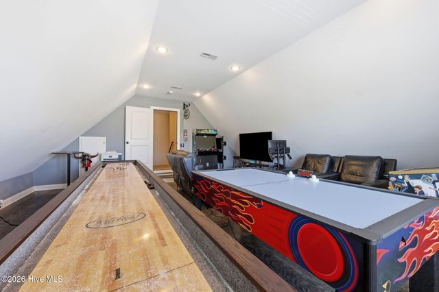 2822 Sunny Vale Drive, Winterville, NC 28590