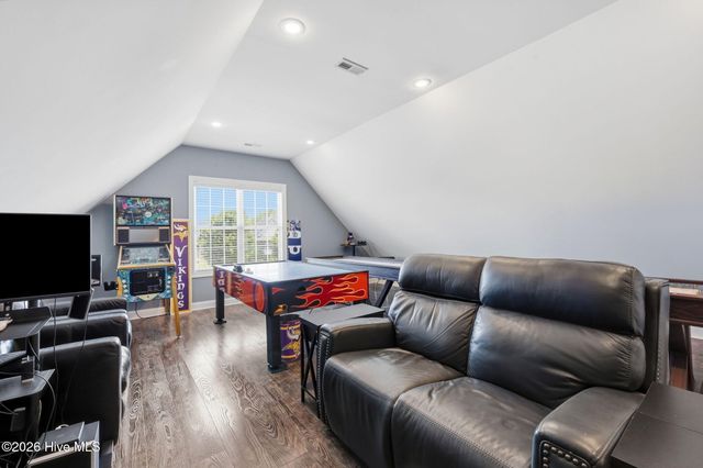 2822 Sunny Vale Drive, Winterville, NC 28590