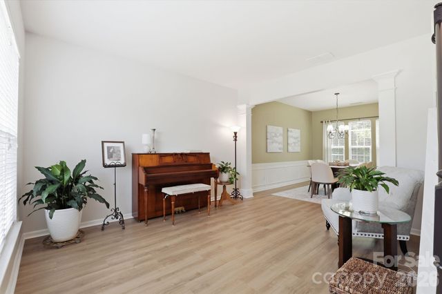 12044 Humboldt Drive, Charlotte, NC 28277