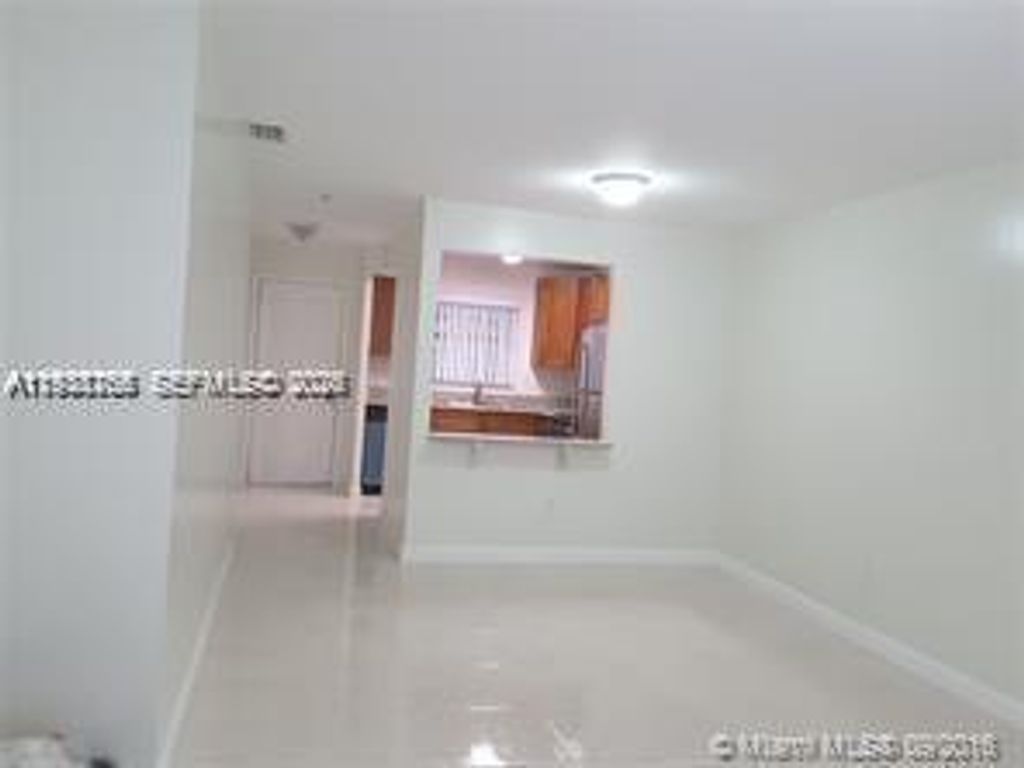 6061 Shakerwood Cir 202, Tamarac, FL 33319