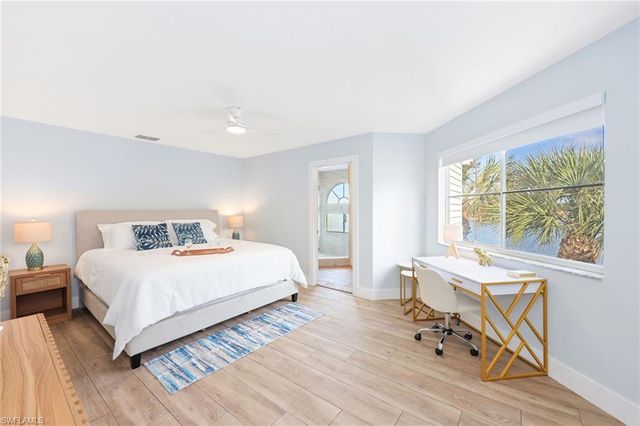 2711 Citrus Lake DR # F305, Naples, FL 34109