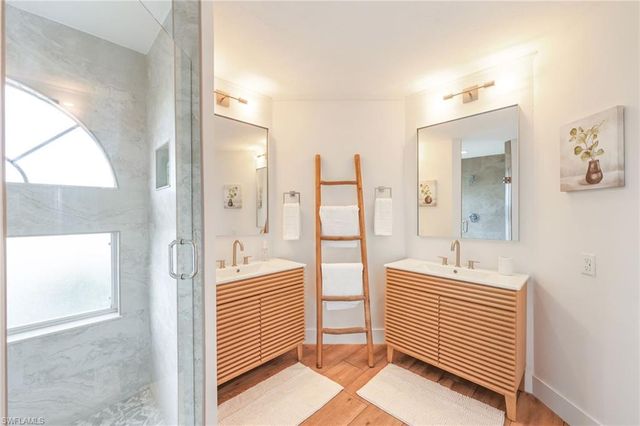 2711 Citrus Lake DR # F305, Naples, FL 34109