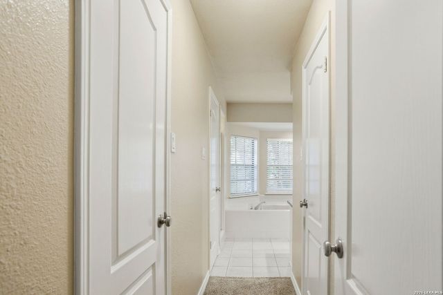 8914 SHADY HLS, San Antonio, TX 78254
