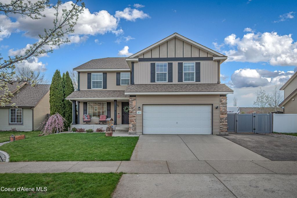2033 N BUNTING LN, Post Falls, ID 83854