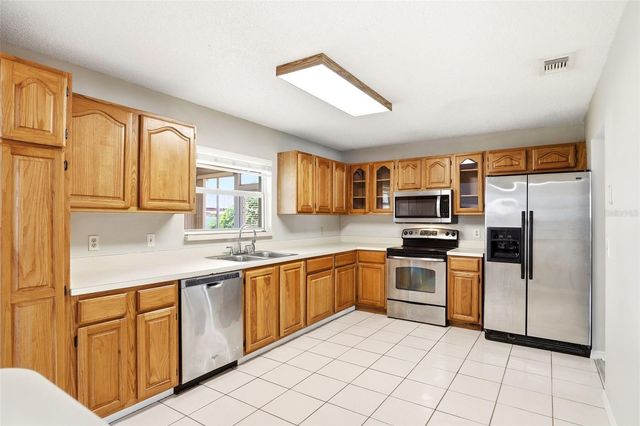 975 CROSS CUT WAY, Longwood, FL 32750