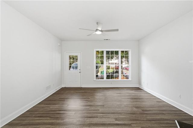 1202 Astastula Way, Woodstock, GA 30188
