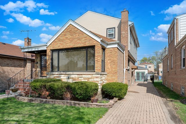 9055 S Luella Avenue, Chicago, IL 60617