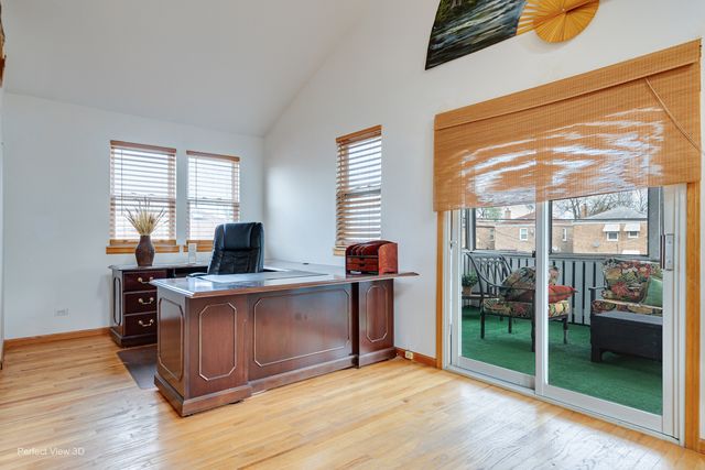 9055 S Luella Avenue, Chicago, IL 60617