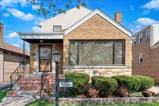 9055 S Luella Avenue, Chicago, IL 60617
