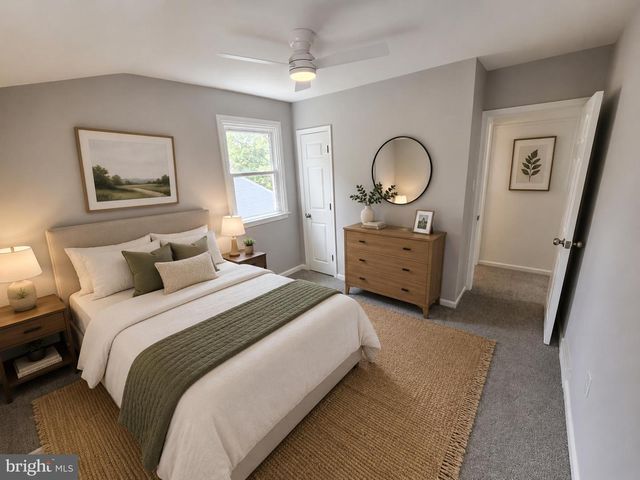 2921 SENAK RD, Abington, PA 19001