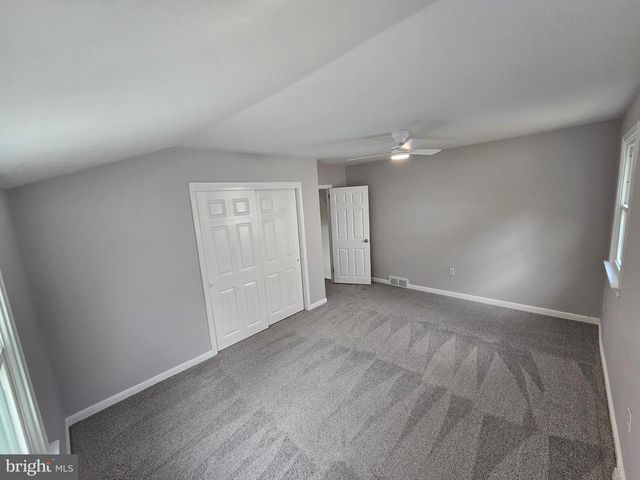 2921 SENAK RD, Abington, PA 19001