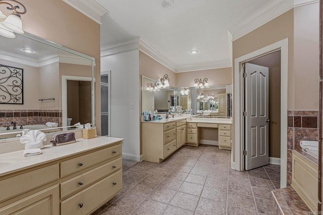 316 Dunwoody Drive, Jonesboro, AR 72404