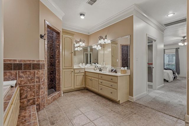 316 Dunwoody Drive, Jonesboro, AR 72404