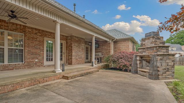 316 Dunwoody Drive, Jonesboro, AR 72404