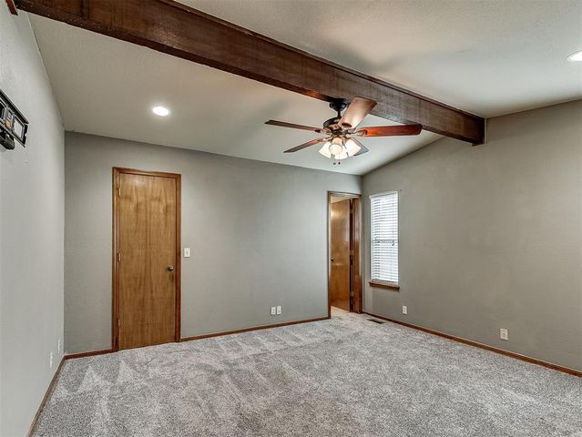 712 N Edgewood Terrace, Mustang, OK 73064